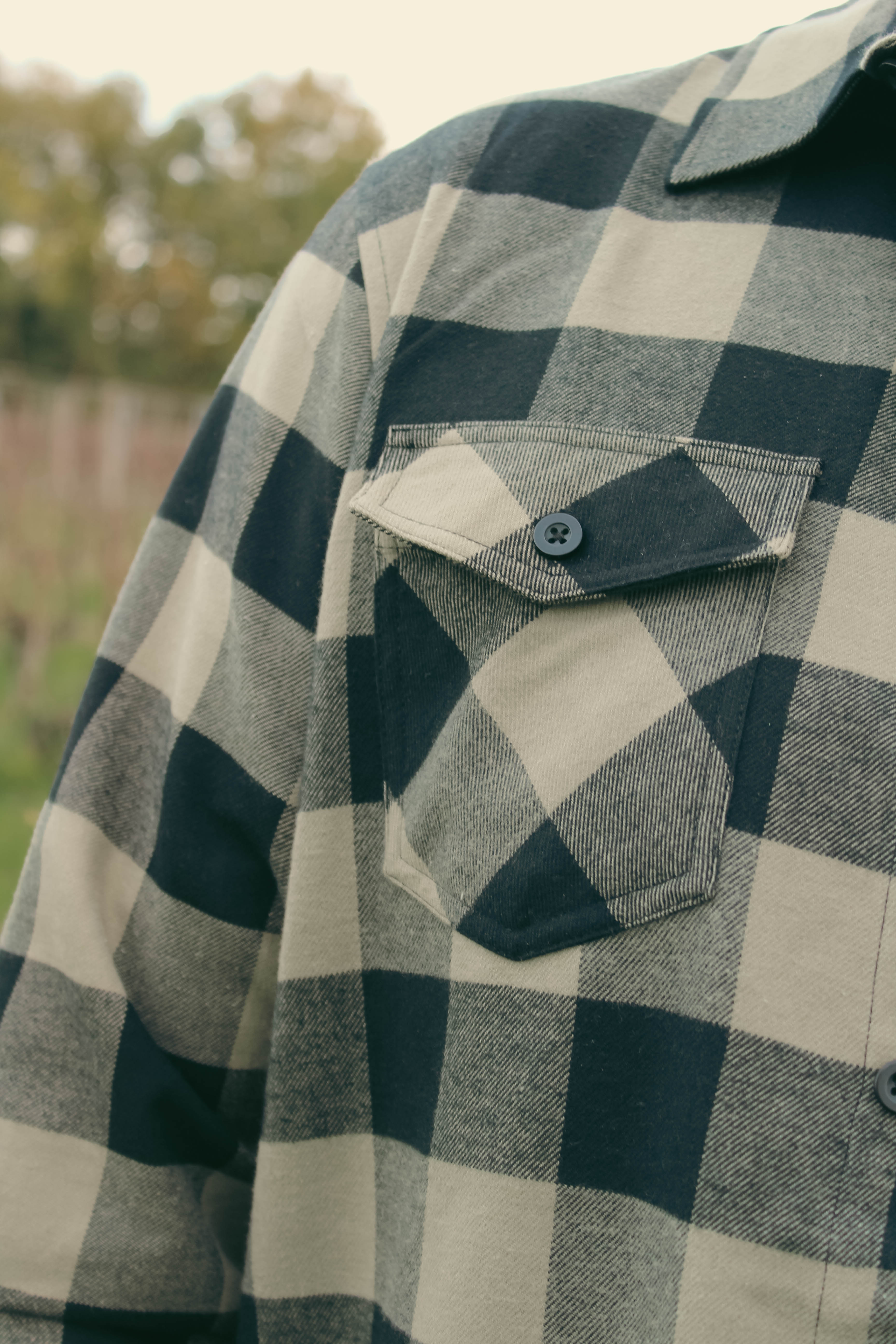 Camisa de franela "West Roads": la aliada perfecta para los viajes por carretera