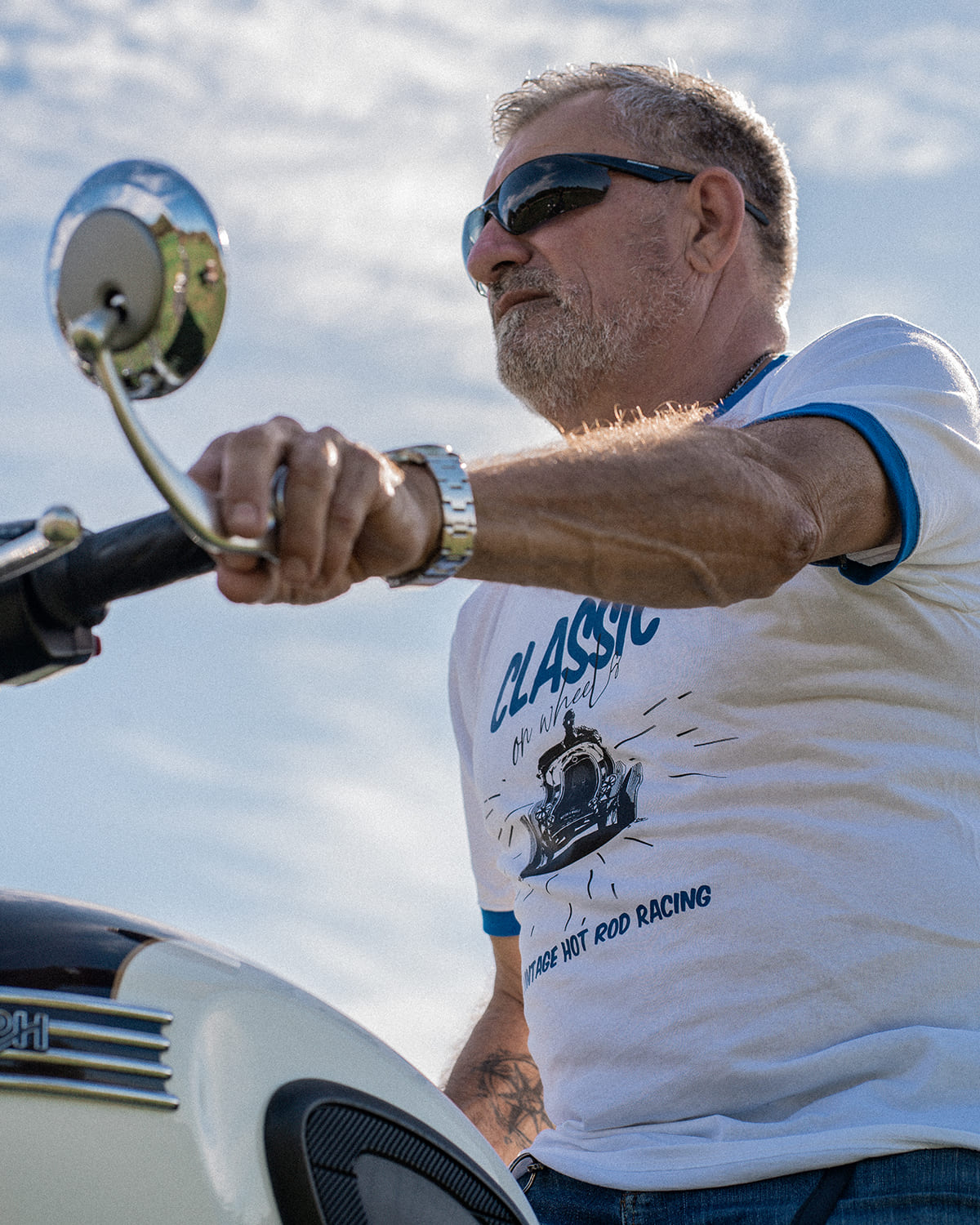 T-shirt ringer "Classic on Wheels", blanc et noir, look vintage garage, Motor Wheels Clothing