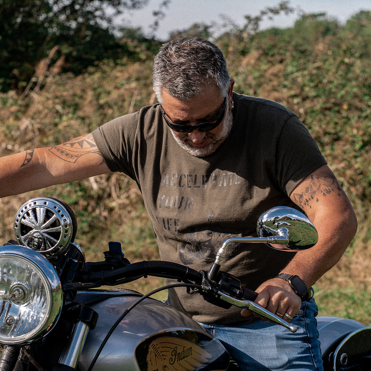 T-shirt "Accelerate", kaki, design inspiré des devises militaires US, Motor Wheels Clothing