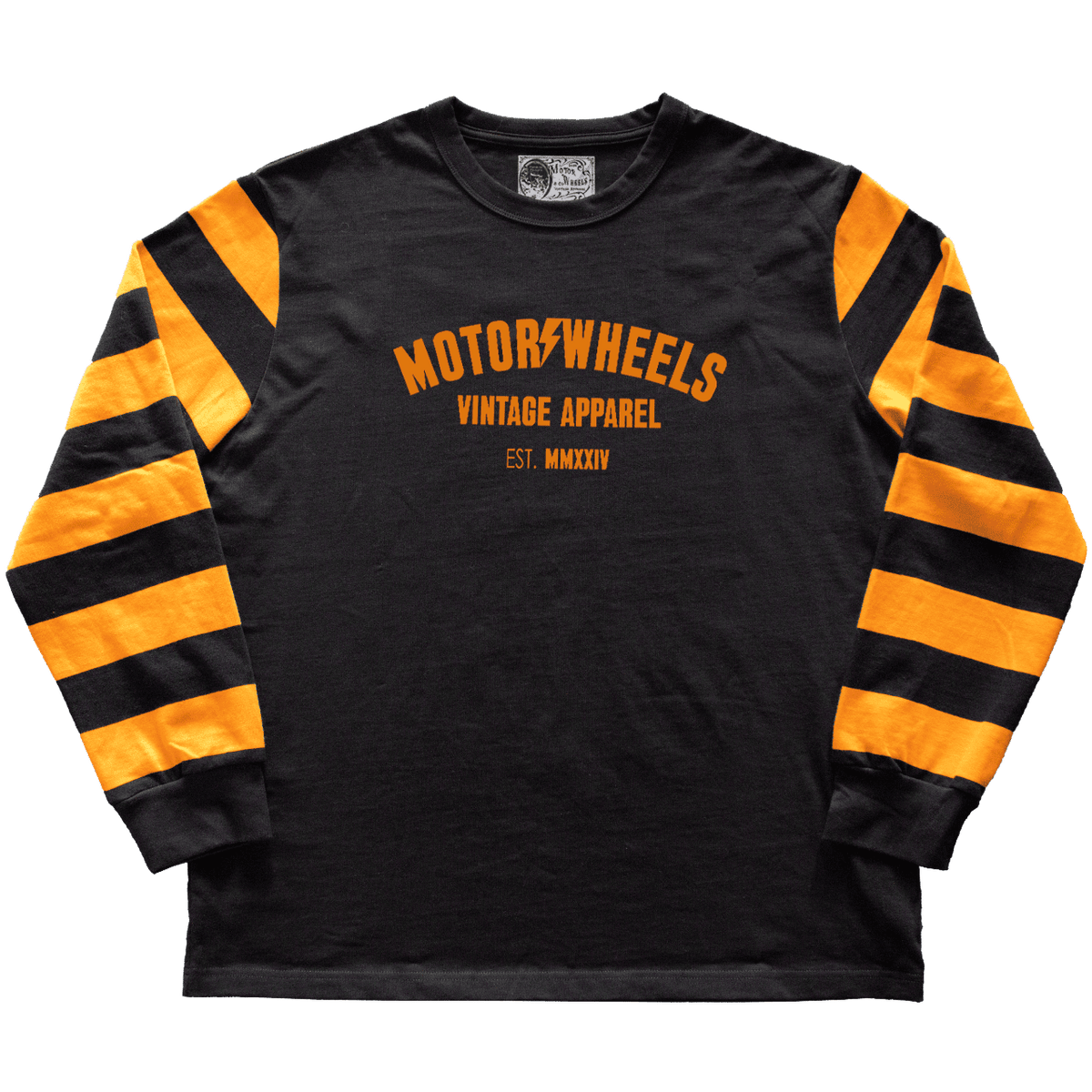 Jersey noir Motor & Wheels “Pit Crew” à manches rayées jaunes et noires, style racing vintage.
