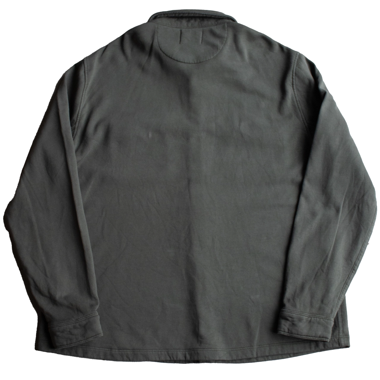 surchemise workwear verte Motor Wheels Clothing en coton biologique, style vintage, avec poches poitrine et boutons contrastés.